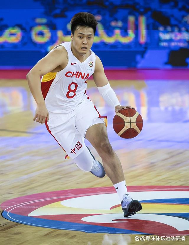 leyu.com-尼斯训练开放日，窗口期主帅复盘引欢呼，国王杯在即，心理建设被强调(业务招待费太多怎么办)